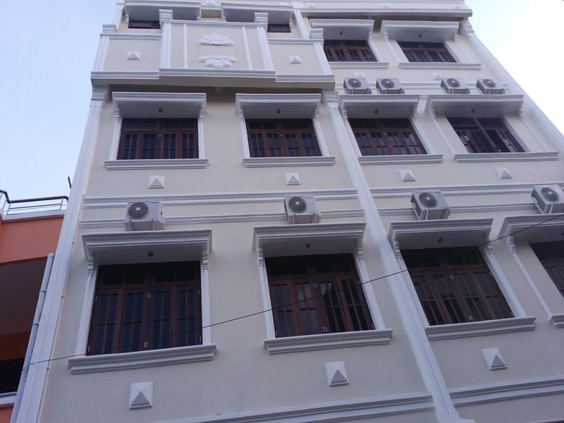 Legenda Beril Hostel Makassar Kültér fotó
